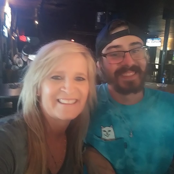 Meet your Posher, Tammy - Picture 1 of 1